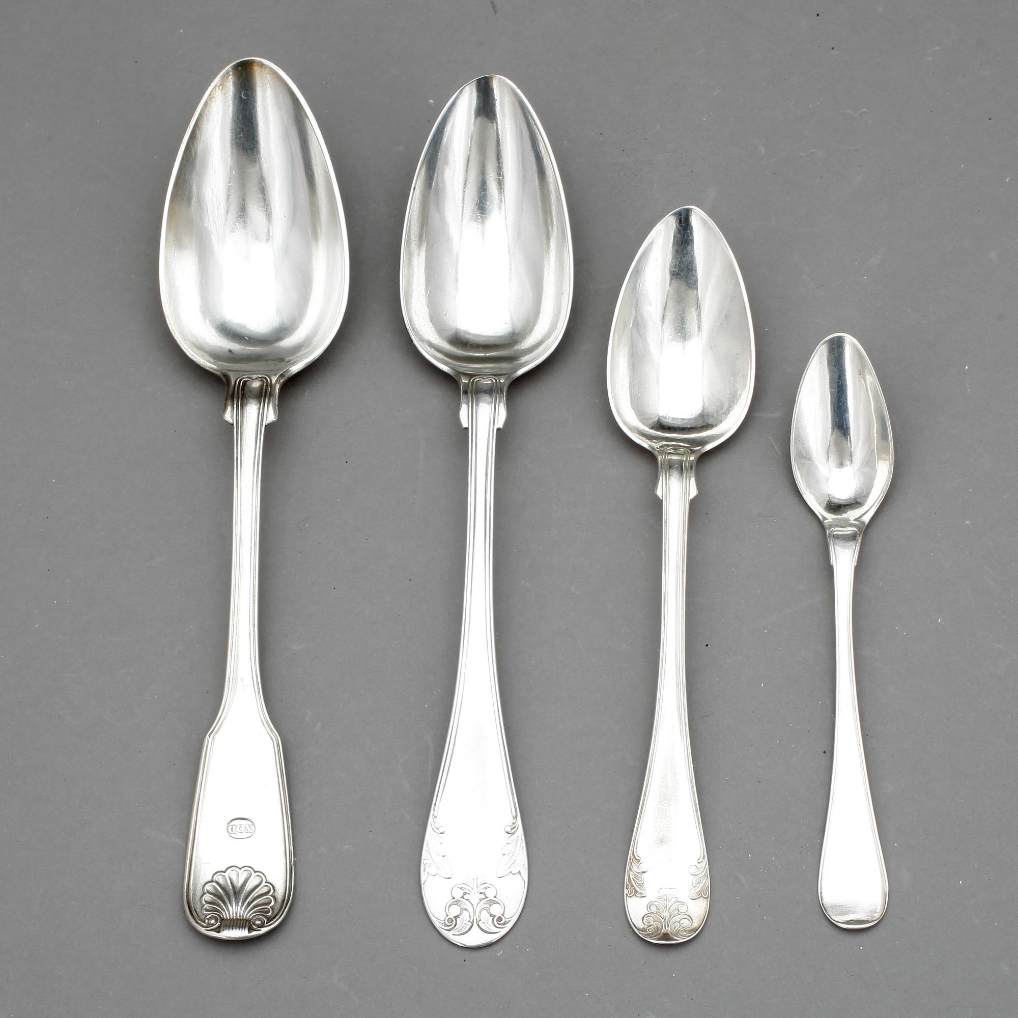SKEDAR, 21 st, silver, bl a E. Forrsman, 1875, tot vikt 628 gram.