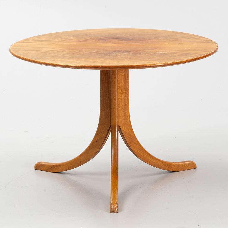 Josef Frank, a model '1028' coffee table, Firma Svenskt Tenn, prior to 1985.