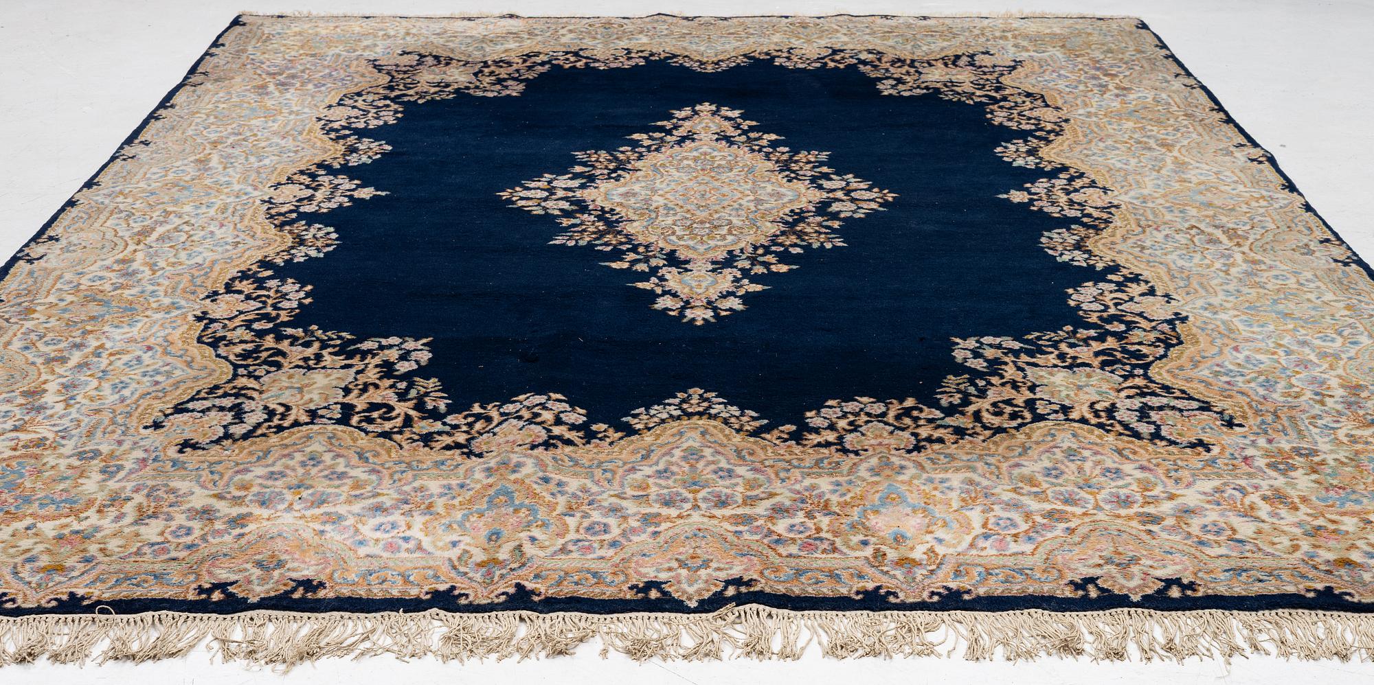 Carpet, Kirman, approx. 370 x 275 cm.