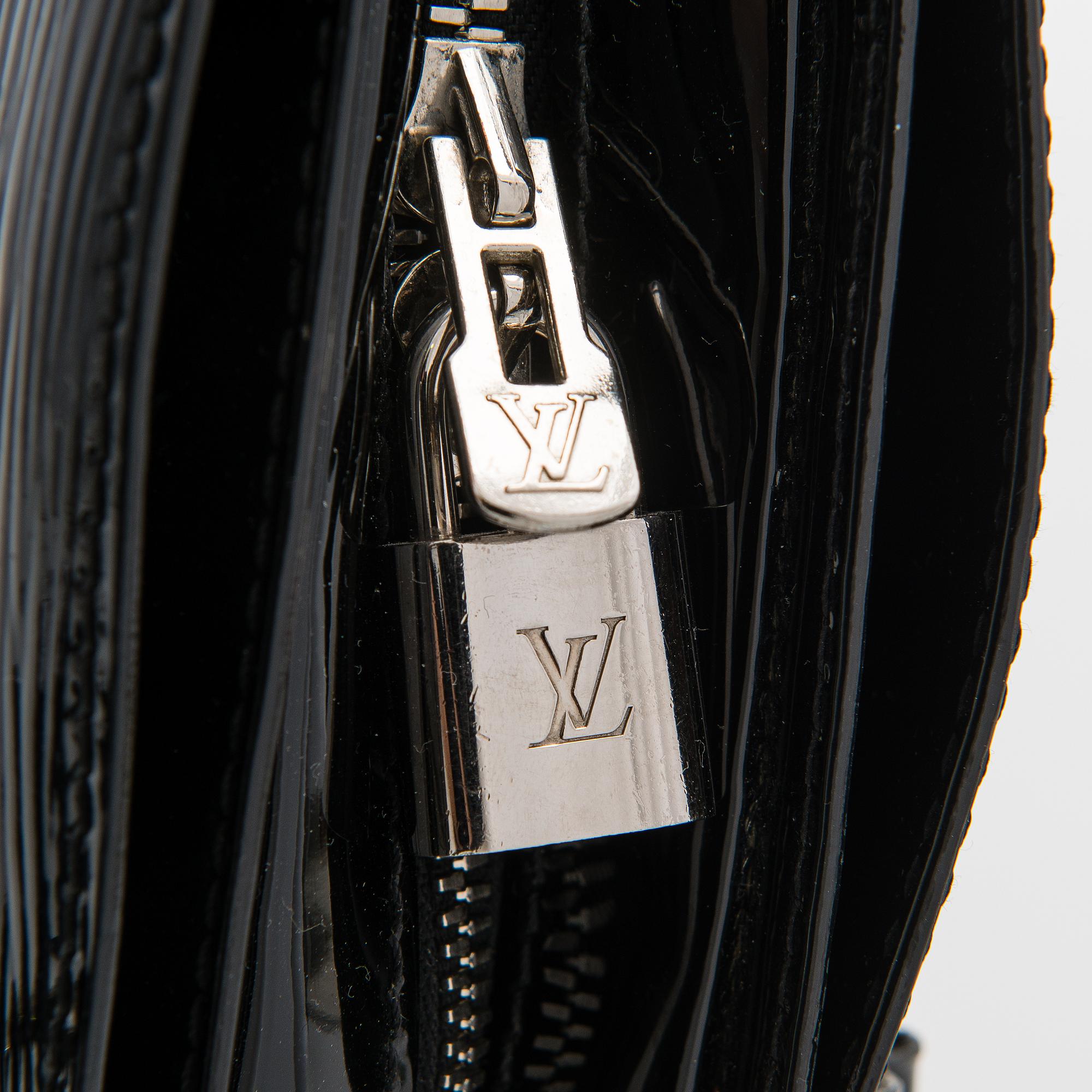 Louis Vuitton, "Pont Neuf", laukku.