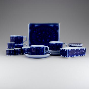 SERVISDELAR, 12 st, flintgods, "Blå Husar", Stig Lindberg, Gustavsberg, 1900-talets andra hälft.