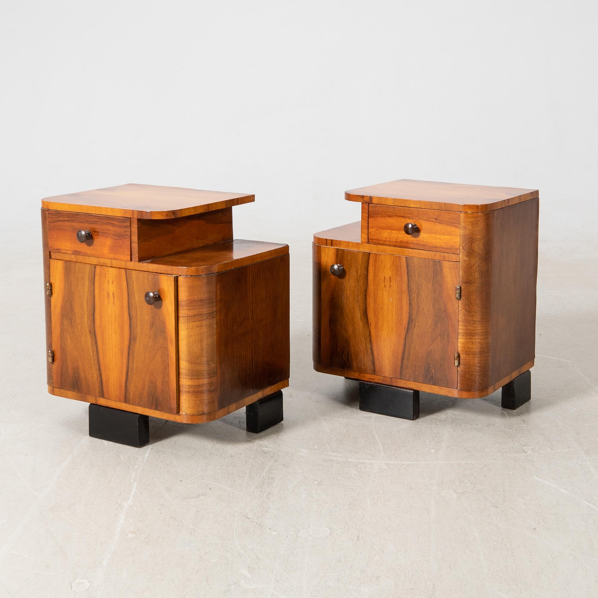 Sängbord, ett par, Art Deco 1900-talets första hälft.