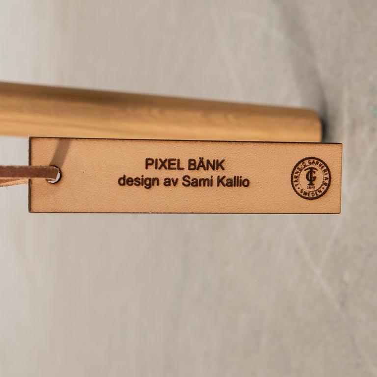 Sami Kallio, bänk, "Pixel", nr. 1, prototyp, tillverkad av Sami.