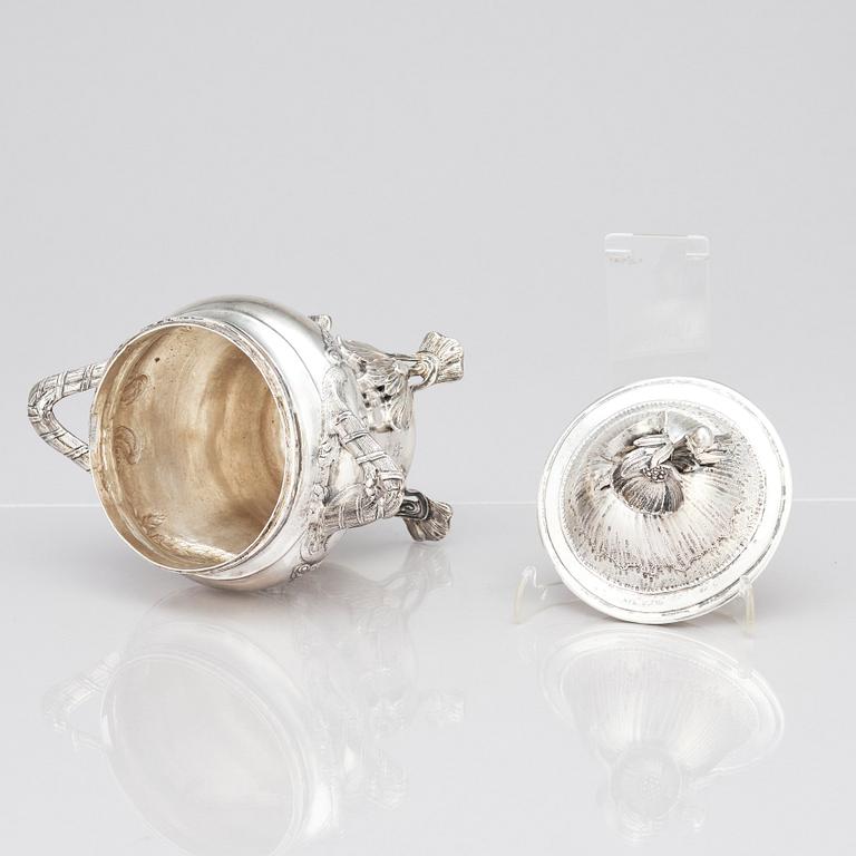 A Swedish 18th century sugar-bowl with lid, mark of Carl Klingwall, Västerås 1771.