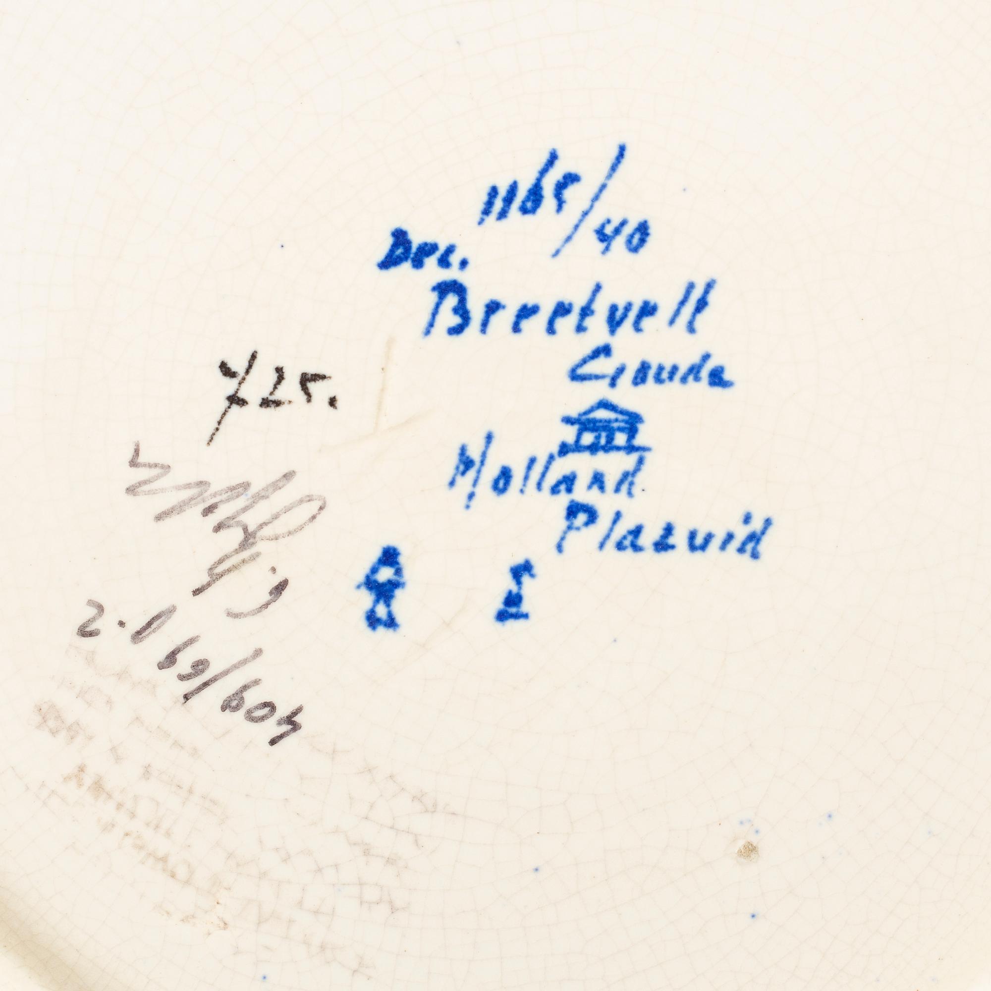 Henri Breetvelt, a signed stone ware plate Gouda Netherlands.