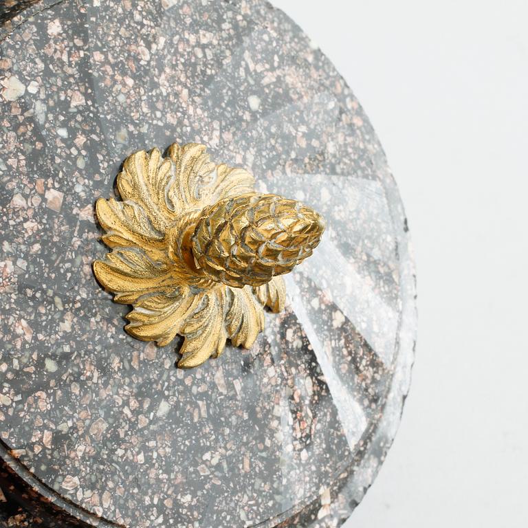 An early 19th century lidded butter dish.