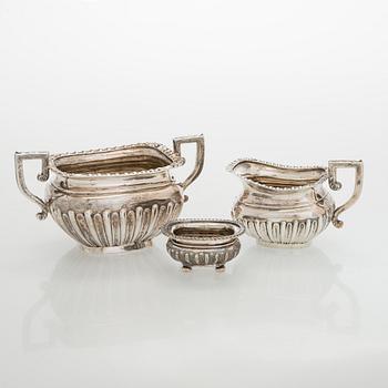 Sokerikko ja kermakko sekä suolakko, sterlinghopeaa, Englanti 1906-1912.