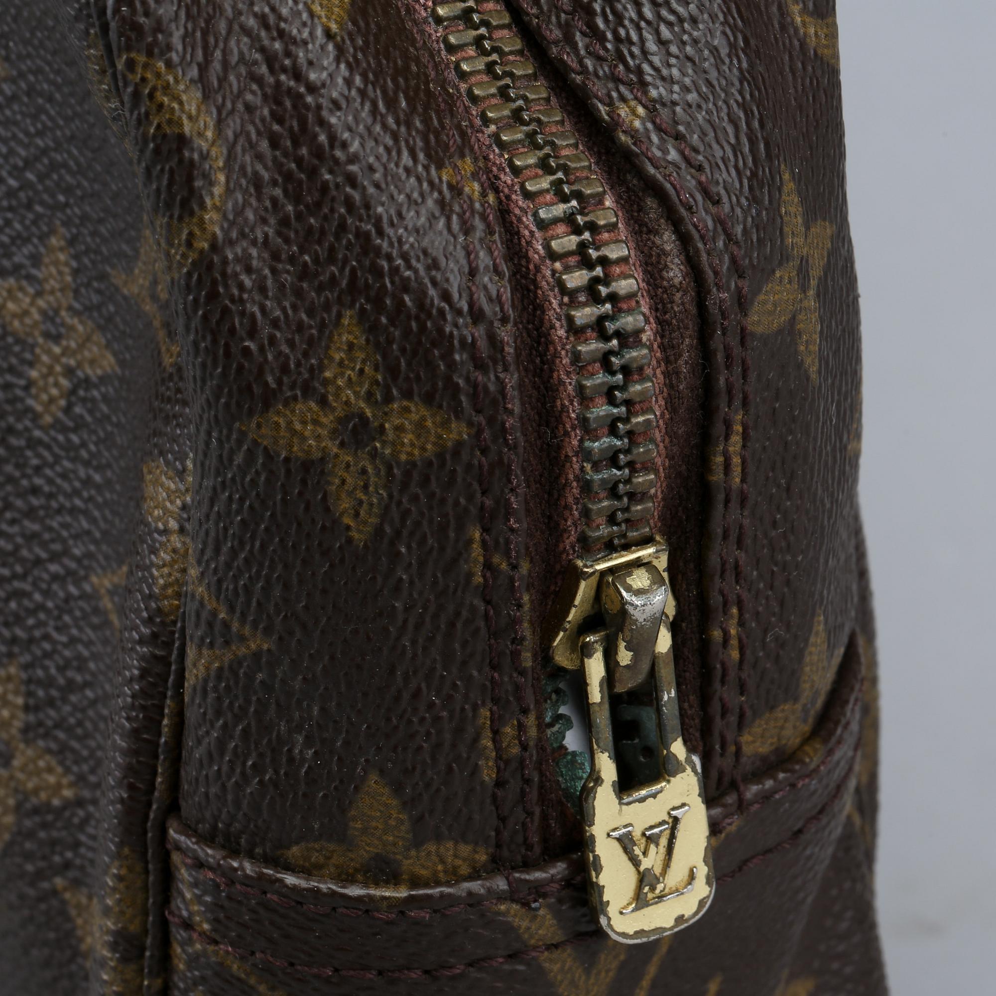 LOUIS VUITTON, toilet bag.