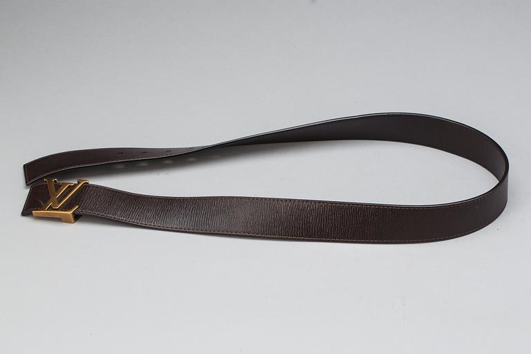 SKÄRP, Louis Vuitton.