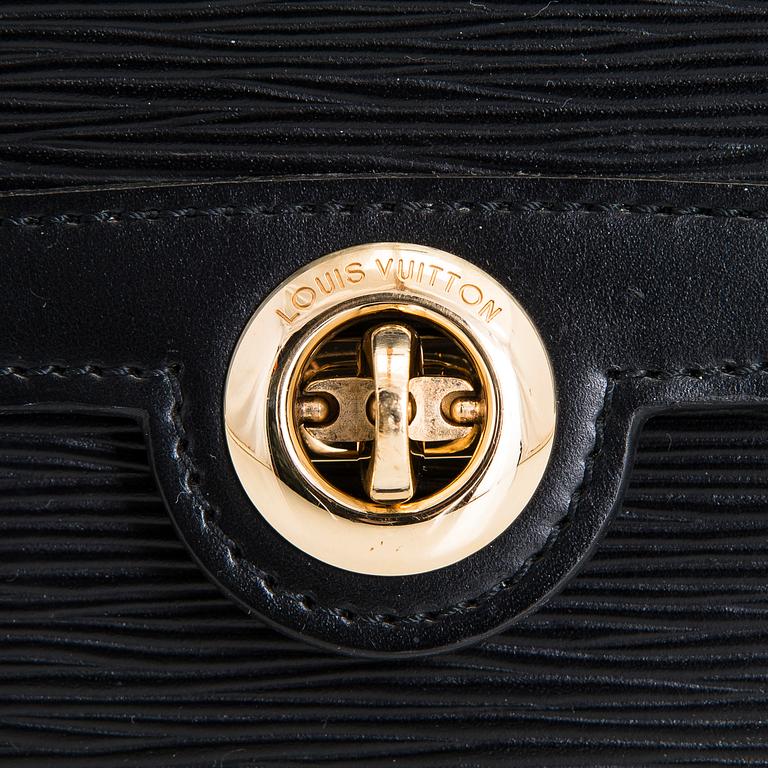 Louis Vuitton "Arche" pochette/ väska.