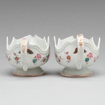 A pair of famille rose sauce boats, Qing dynasty, Qianlong (1736-95).