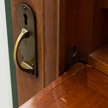 An early 20th Century mahogany cabinet.