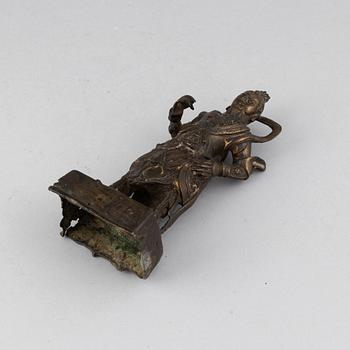 A bronze sculpture of a warrior, Qing dynasty.