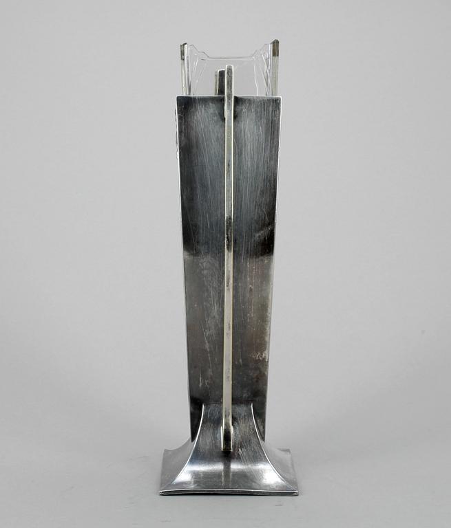 VAS, vitmetall samt glas, 1920-tal.