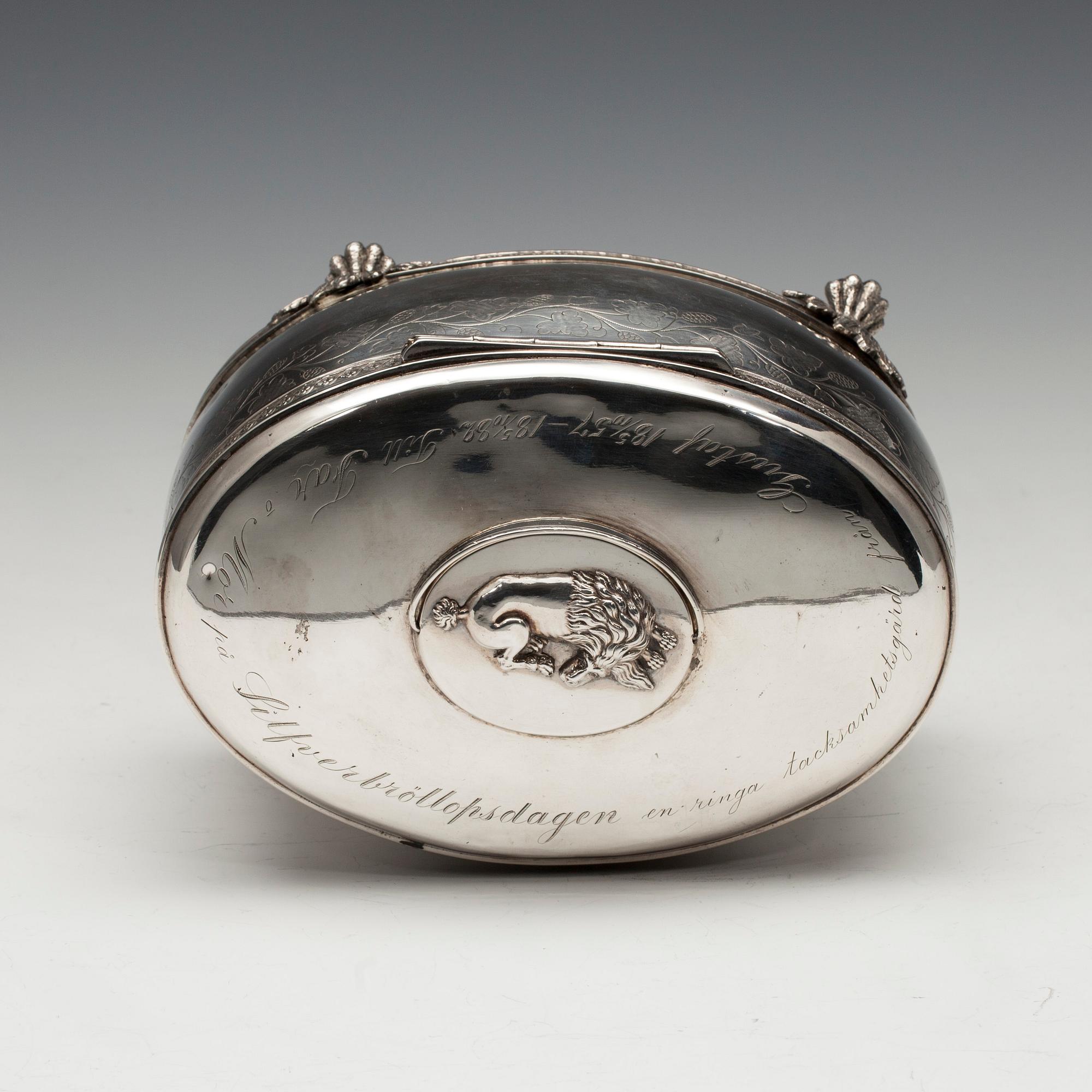 SOCKERSKRIN, silver, Lorenz Georg Weis, Norrköping 1819. Vikt 590,8 g.