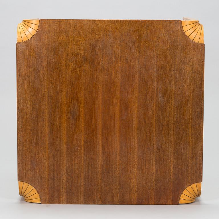 Alvar Aalto, sohvapöytä, MX800 A  O.Y. Huonekalu- ja Rakennustyötehdas A.B. 1950-luku.