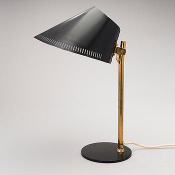 A 9227 TABLE LAMP FOR IDMAN, 1950s.