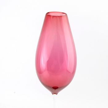 Nils Landberg, Tulip Glass Orrefors, signed mid-20th century.