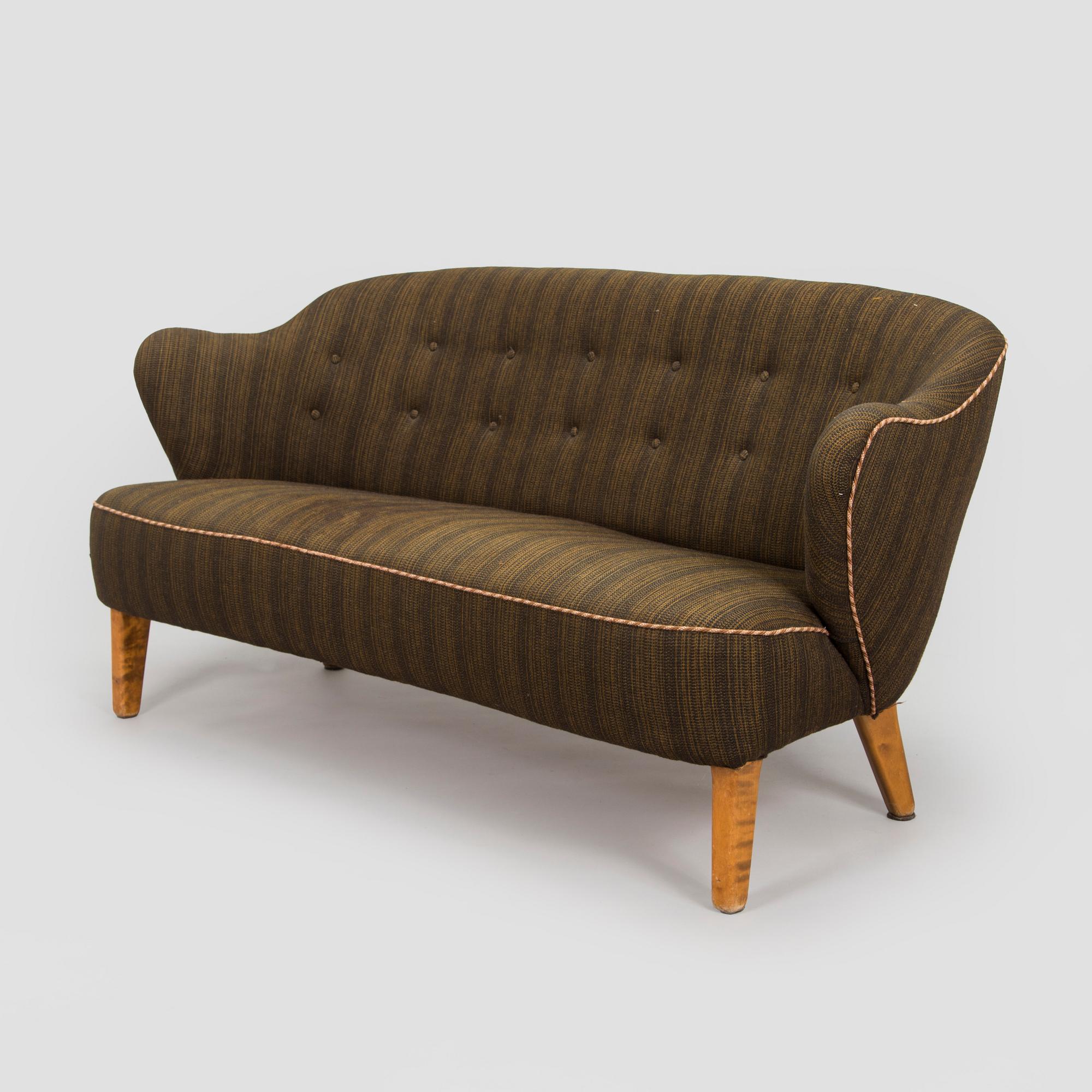Flemming Lassen, a sofa, manufactured by Asko 1952-1956.