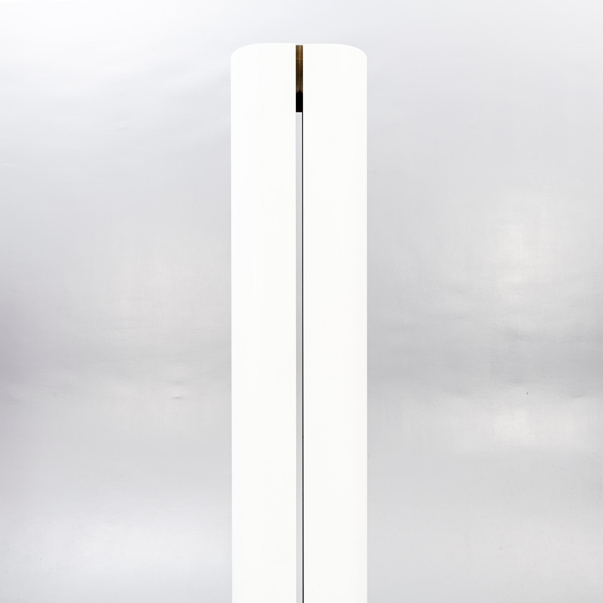 A 'Megaron' floor lamp by Gianfranco Frattini for Artemide, designed 1979.