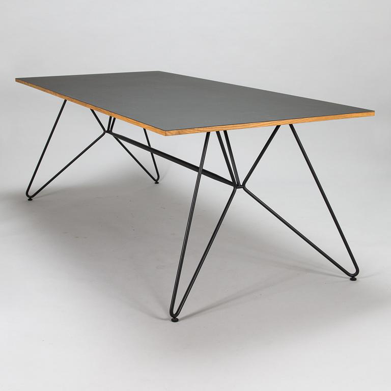 Henrik Pedersen, dining table 'Sketch' for Houe Karim Rashid, eight 'Ottawa' chairs for BoConcept.