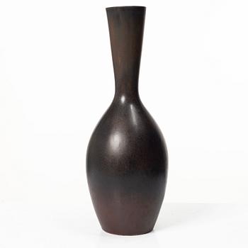 Carl-Harry Stålhane, A stoneware vase, Rörstrand.