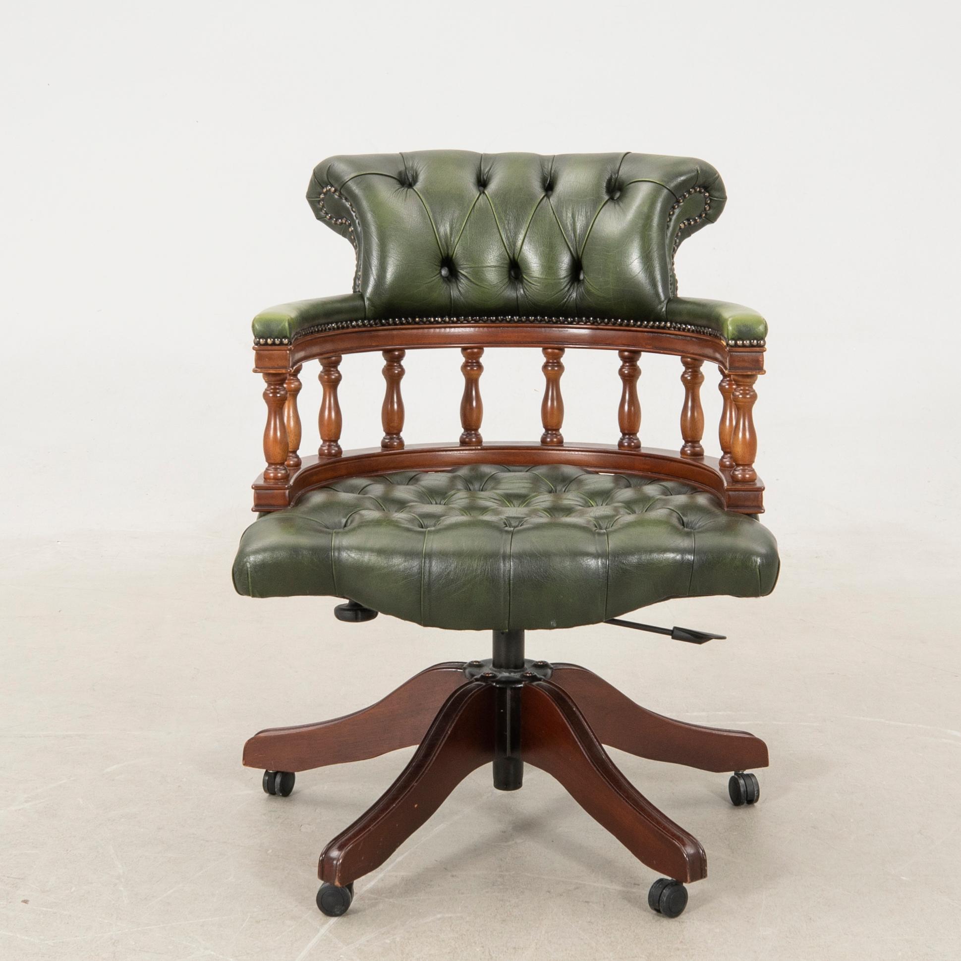 Desk chair England, later part of the 20th century.