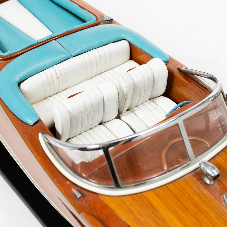 Boat model 'Riva',