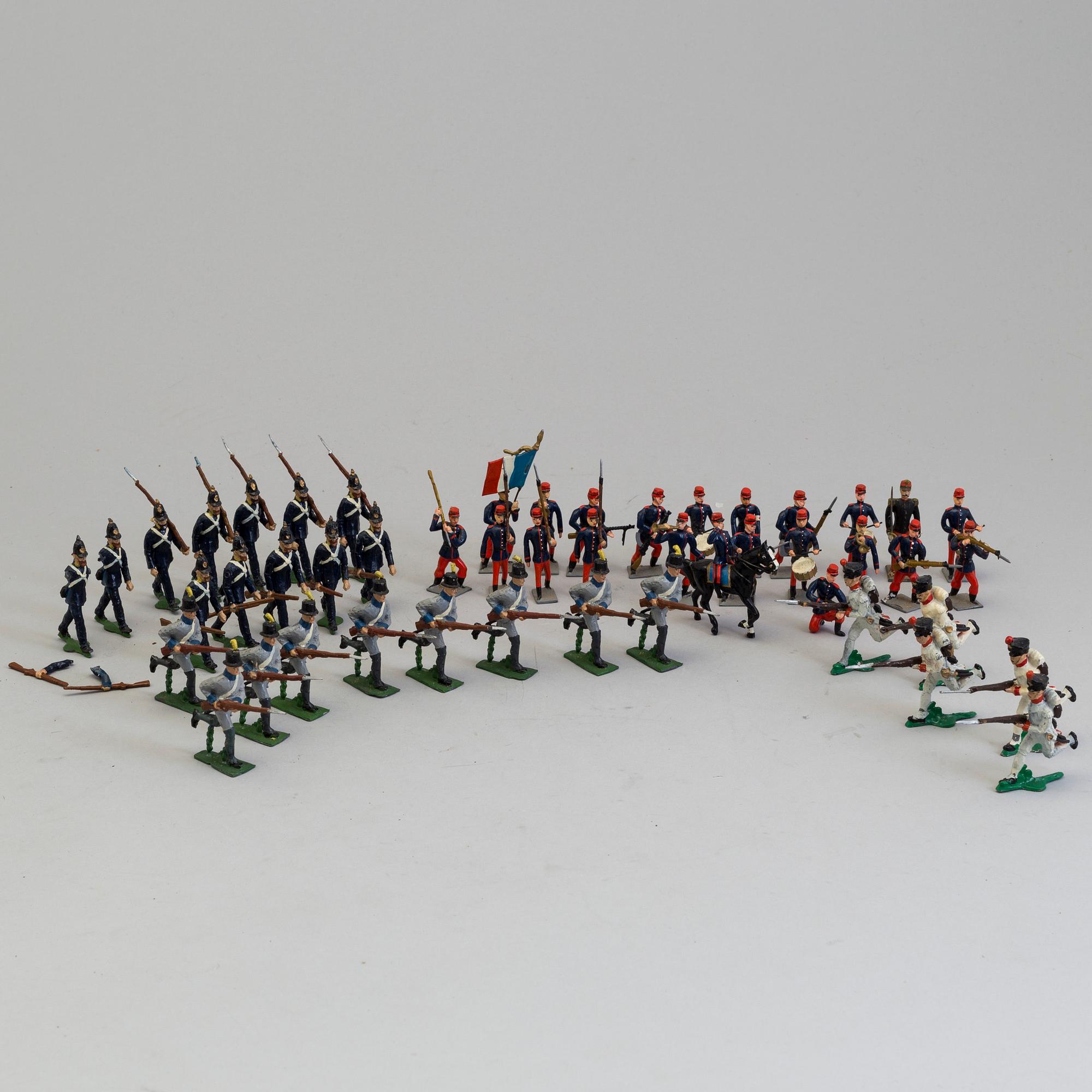 TENNSOLDATER, 48 st, bl.a. Holger Eriksson, 1900-tal.