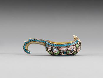 A RUSSIAN SILVER-GILT AND ENAMEL KOVSH, Makers mark of Ivan P. Chlebnikov, Moscow 1908-1917.