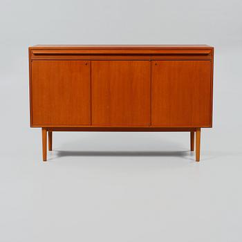 SIDEBOARD, Bertil Fridhagen, Bodafors, 1964.