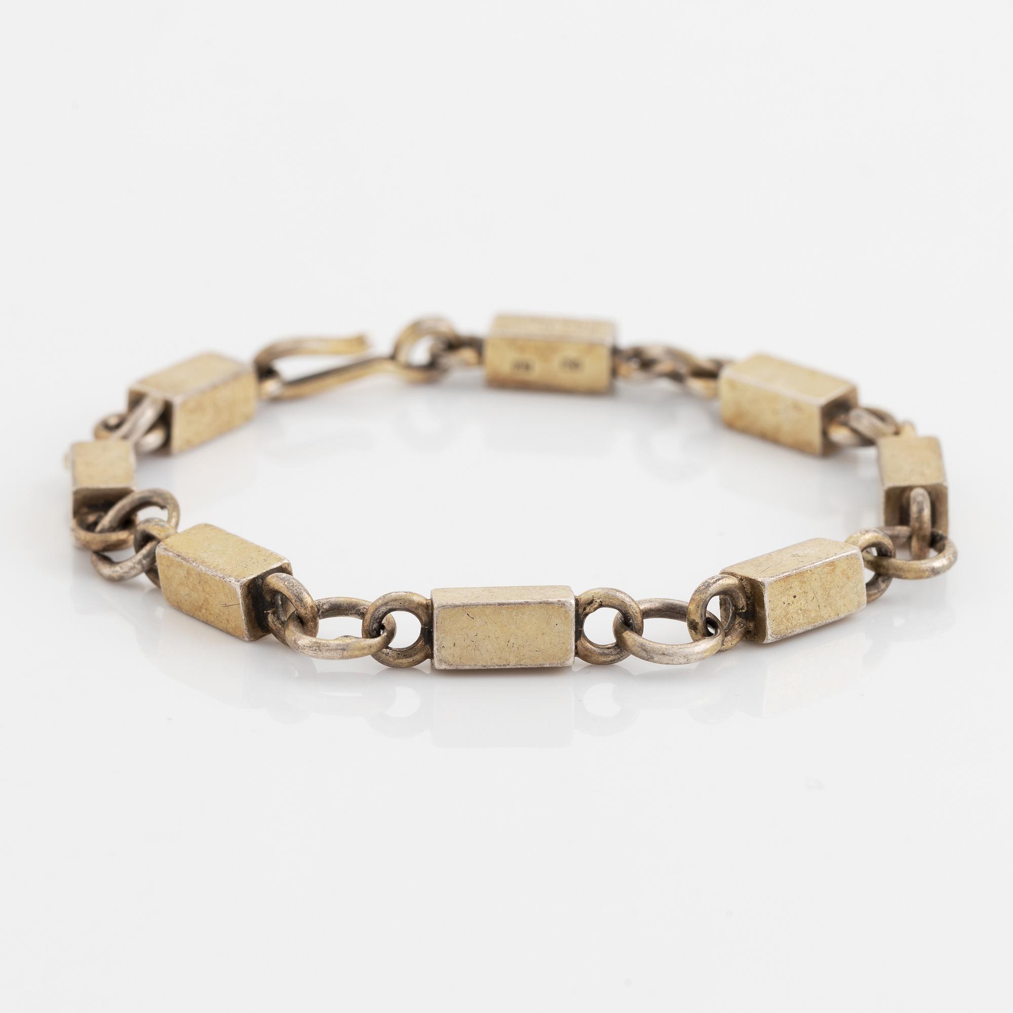 Wiwen Nilsson, armband, förgyllt silver, stavar och länkar.