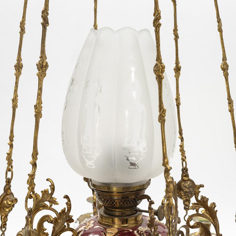 Takfotogenlampa, oskariansk, sent 1800-tal.