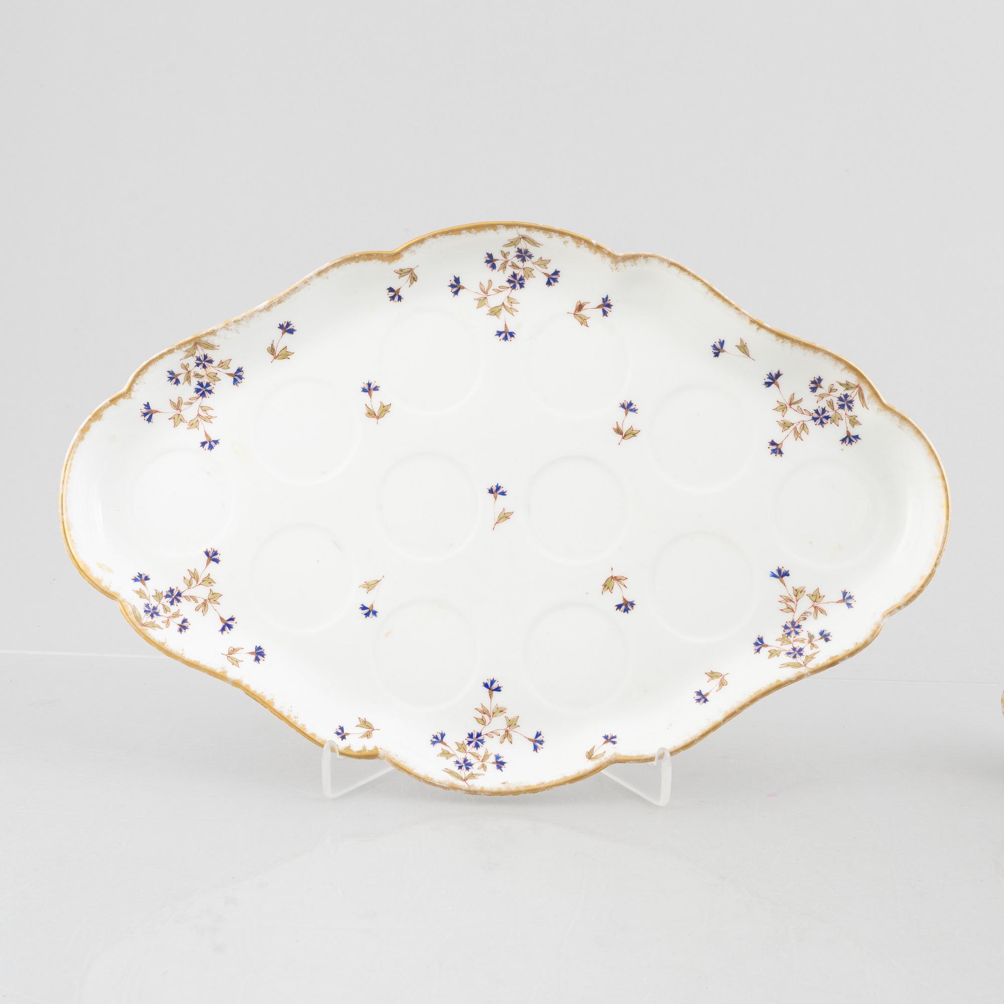 Tray with twelve creamers, porcelain, Limoges WG & Co, France.