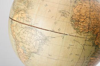 JORDGLOB, Svenska Bokhandelscentralen AB, Dr Neuse, 1900-talets första hälft.