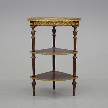 ETAGEBORD, Louis XVI-stil, 1900-talets första hälft.