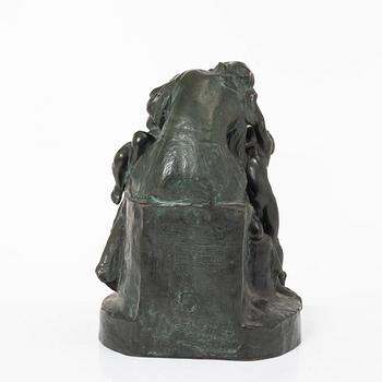 Mother with children.