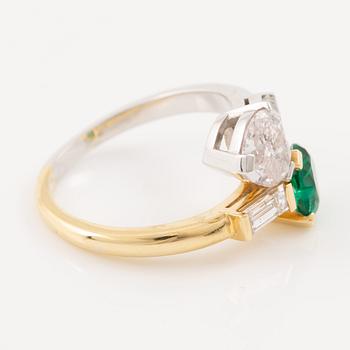 Ring, 18K gold with heart-shaped diamond and emerald.