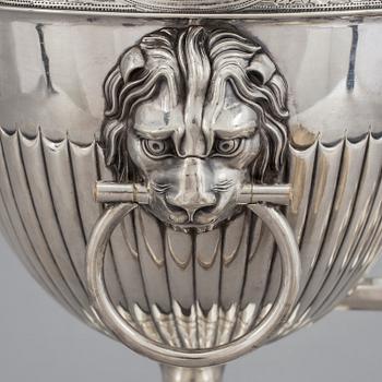 SAMOVAR, försilvrad koppar. Empire, 1800-talets första hälft.