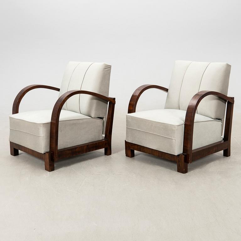 Armchairs, a pair of Art Deco from the first half of the 20th century.