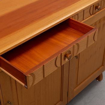 Carl Malmsten, a 'Calmare Nyckel' walnut sideboard.