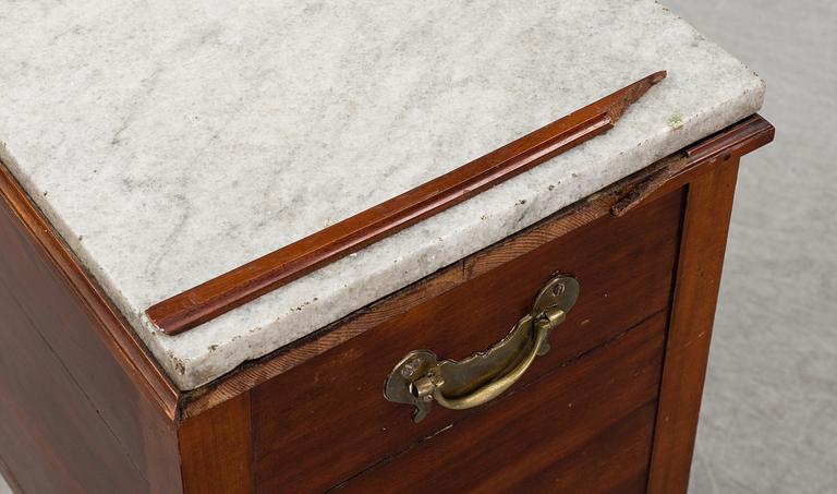 A late Gustavian chamber pot cupboard, late 18th century.