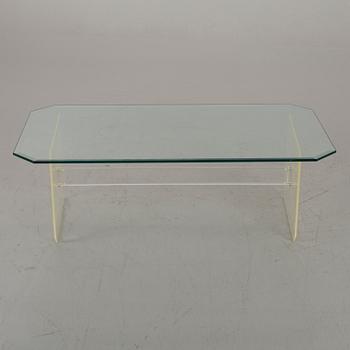 A SOFA TABLE, end of 20th century.