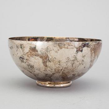 A silver bowl, Bröderna Lundqvist AB, Falun, 1989. Weight ca 245 grams.