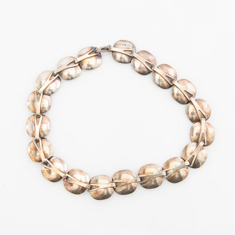 Atelier Borgila, necklace, silver with enamel, Stockholm, 1958.