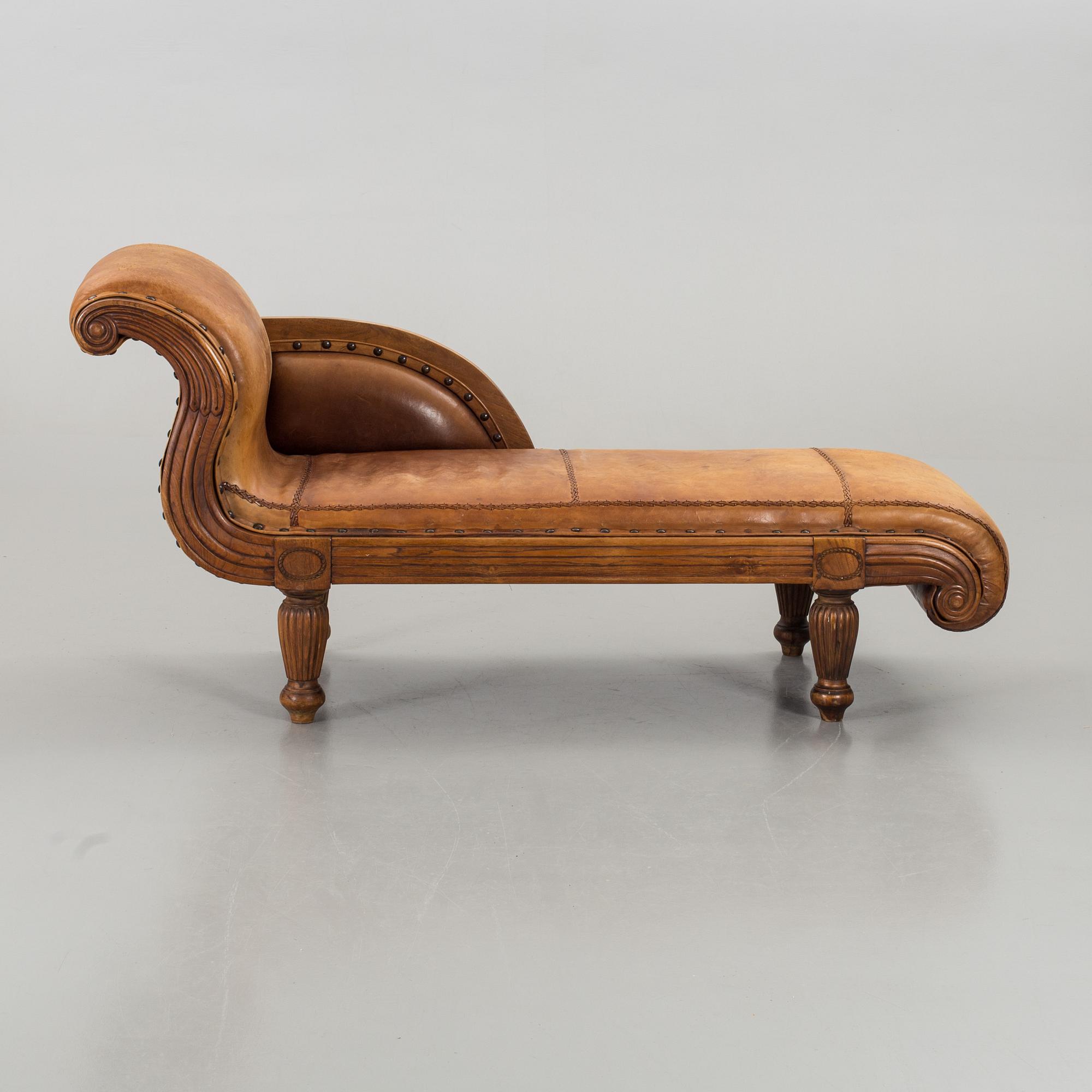 SCHÄSLONG, 1900-talets första hälft.