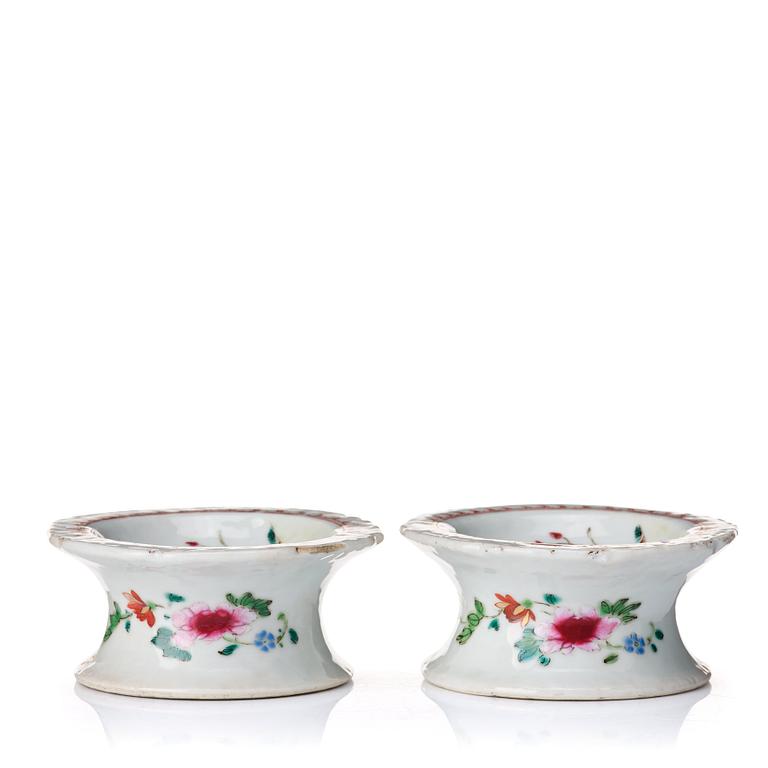 A pair of famille rose salts, Qing dynasty, Qianlong (1736-95).