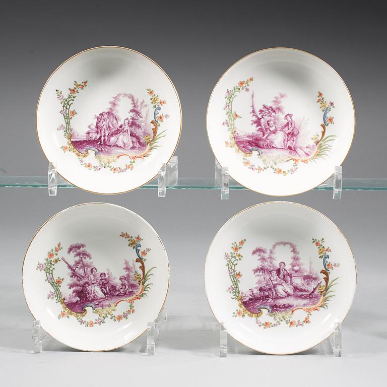 KOPPAR med FAT, porslin. Meissen, 1700-tal.