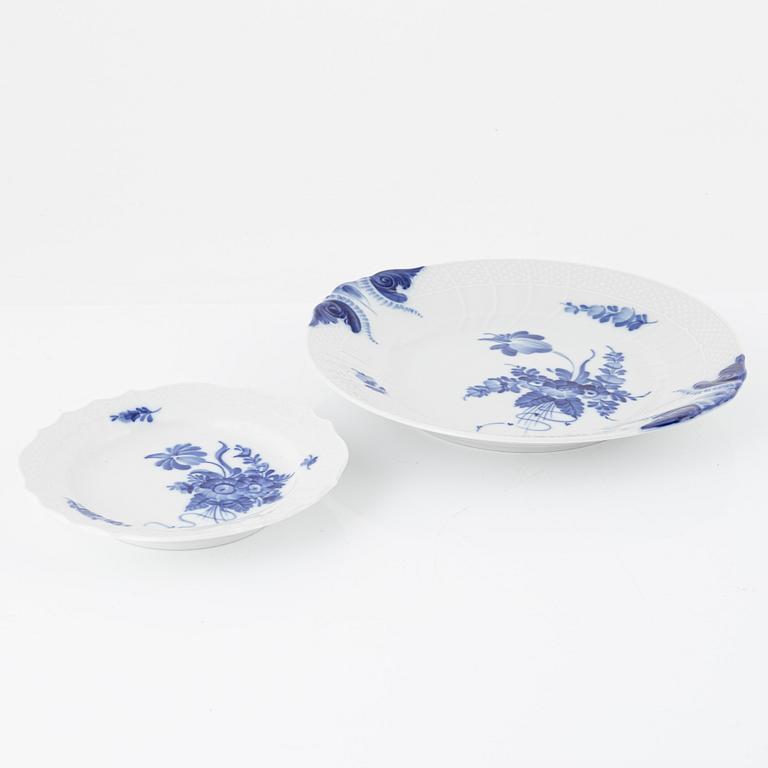 Royal Copenhagen, a 25-piece porcelain coffee service, Denmark.