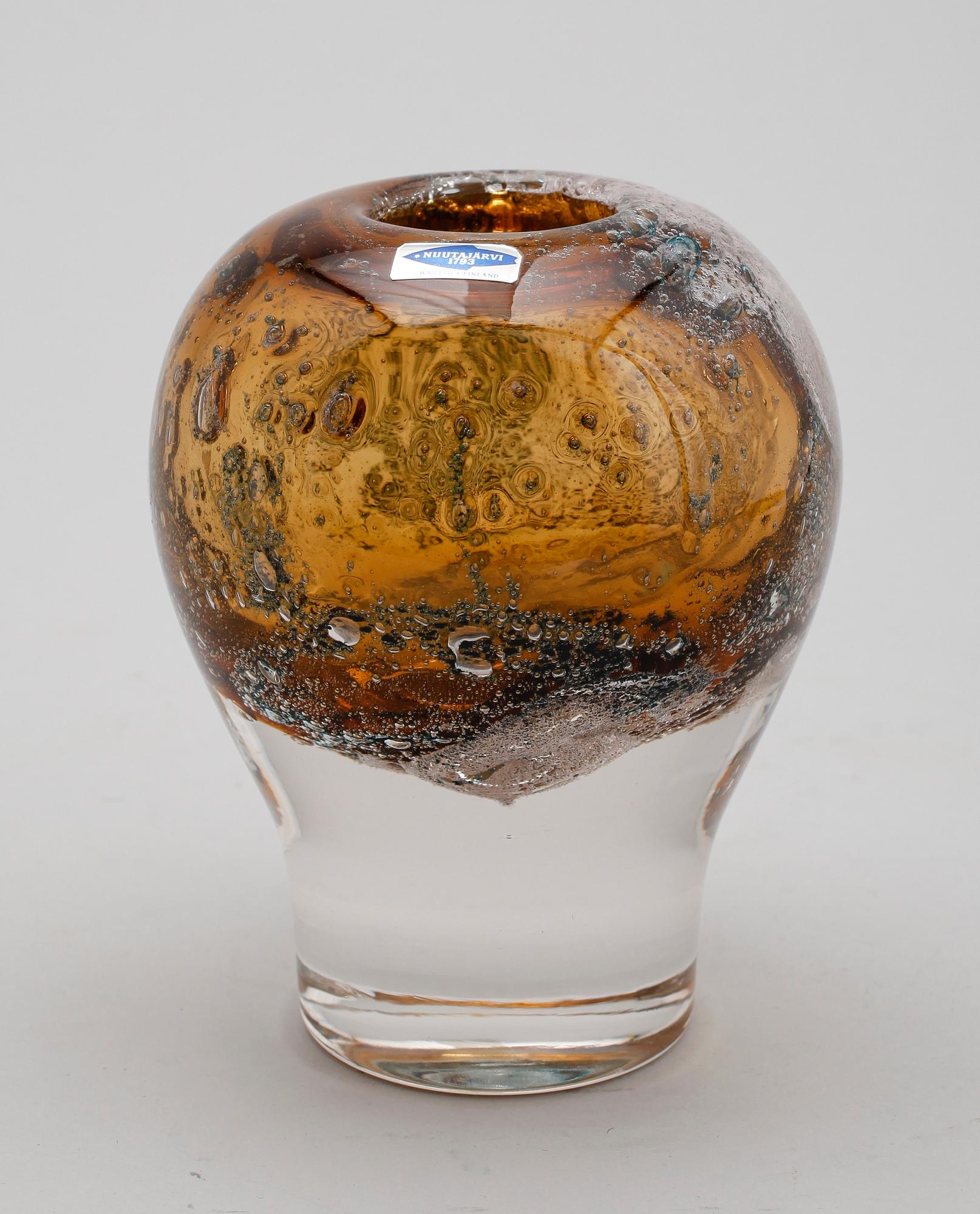 VAS, glas, Heikki Orvola, Nuutajärvi Notsjö.